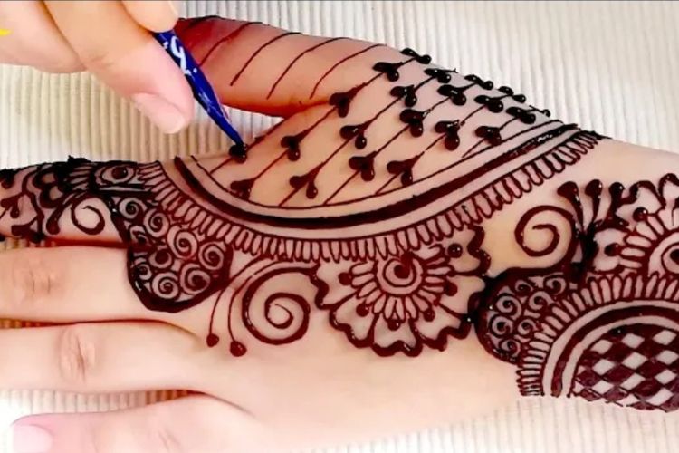 Detail Henna Simple Dan Cantik Nomer 12