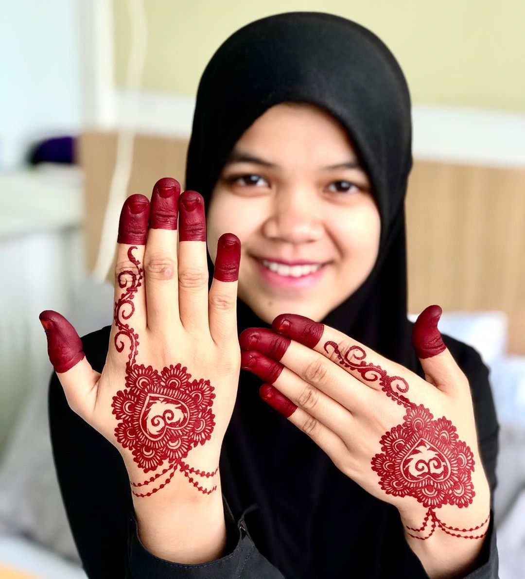 Detail Henna Simple Dan Cantik Nomer 28