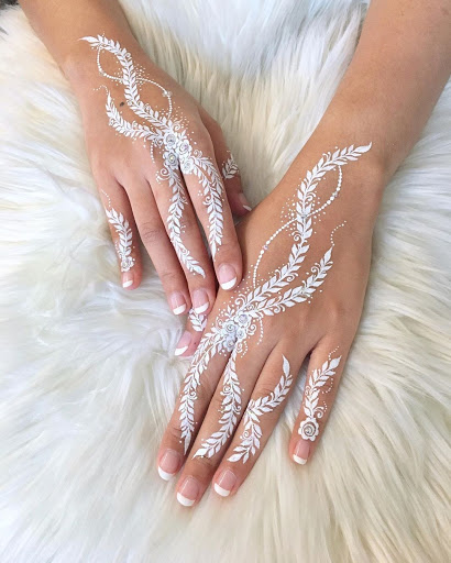 Detail Henna Simple Putih Nomer 25