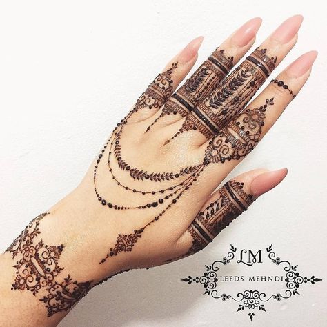 Detail Henna Simple Terbaru 2020 Nomer 8