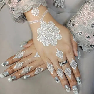 Detail Henna Tangan Pengantin Simple Nomer 10