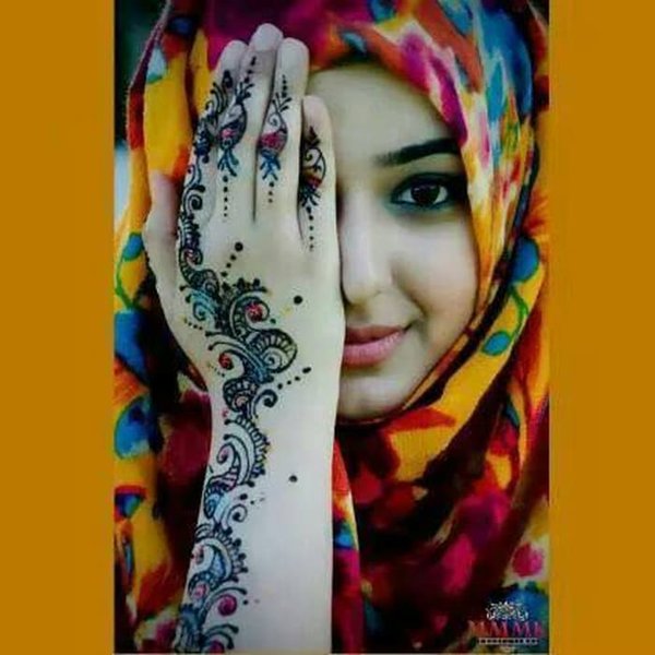 Detail Henna Warna Warni Nomer 6