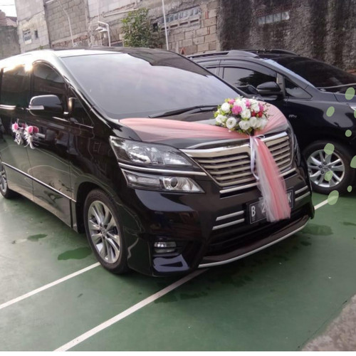 Detail Hiasan Bunga Untuk Mobil Pengantin Nomer 53