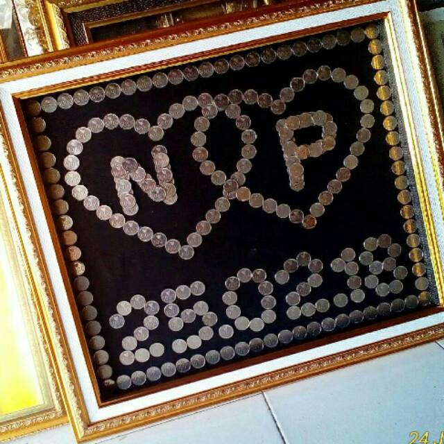Detail Hiasan Dari Uang Logam Nomer 9