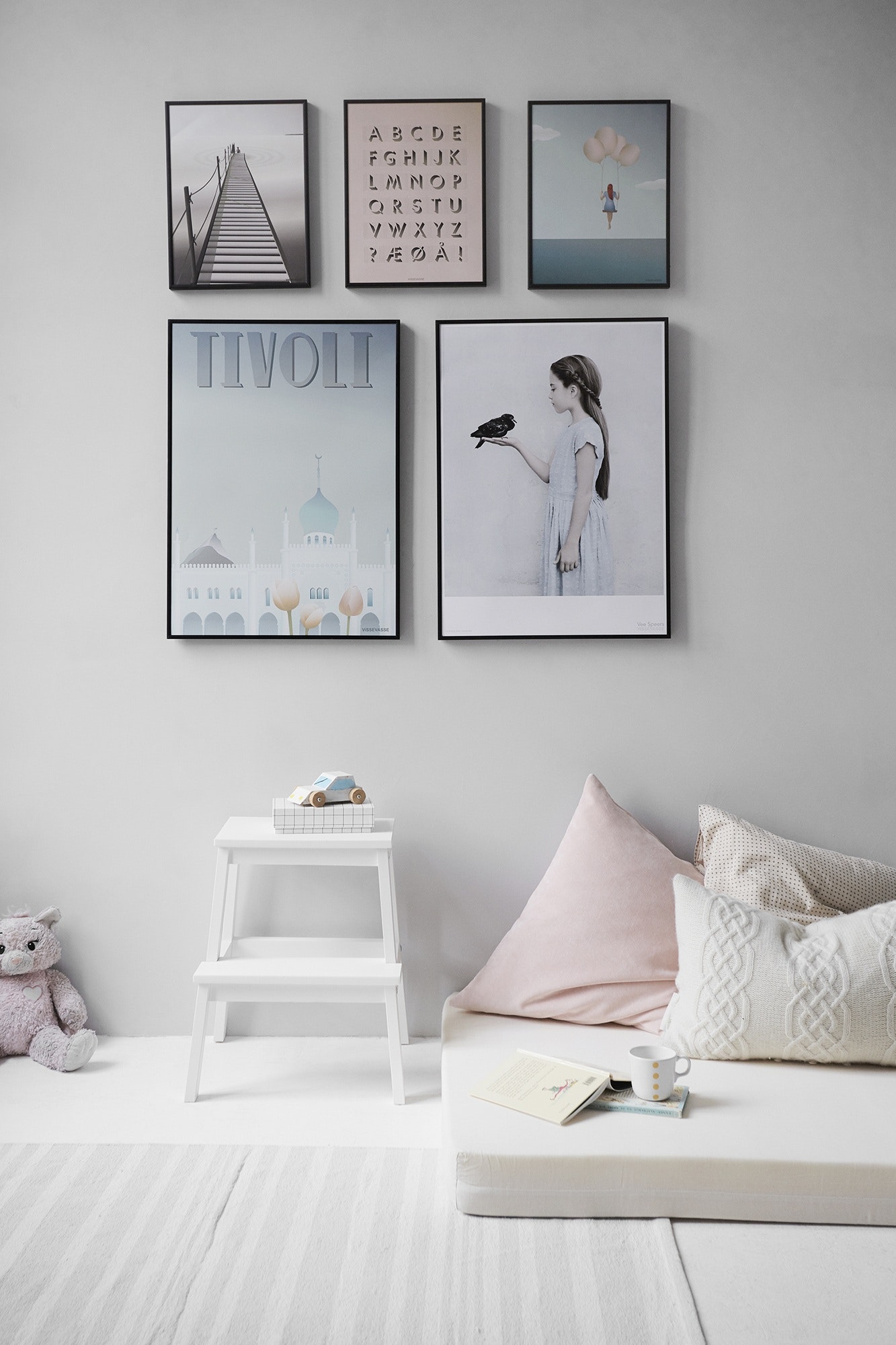 Detail Hiasan Foto Dinding Kamar Nomer 46