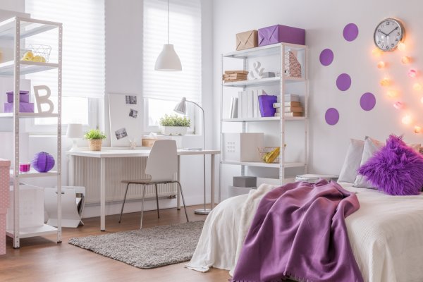 Detail Hiasan Foto Kamar Nomer 33