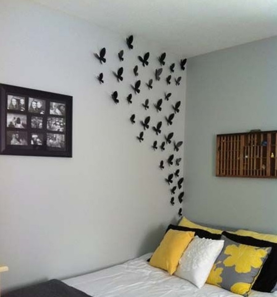 Detail Hiasan Foto Kamar Nomer 35