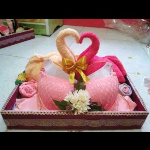 Detail Hiasan Hantaran Lamaran Nomer 10