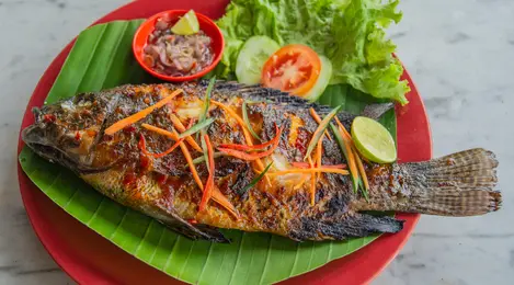 Detail Hiasan Ikan Bakar Nomer 17