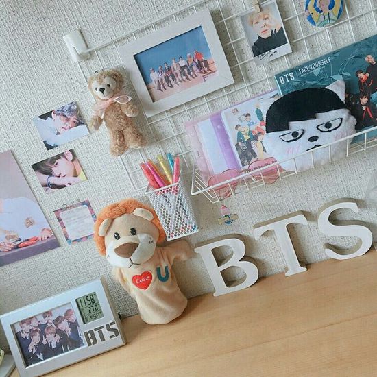 Detail Hiasan Kamar Bts Aesthetic Nomer 43