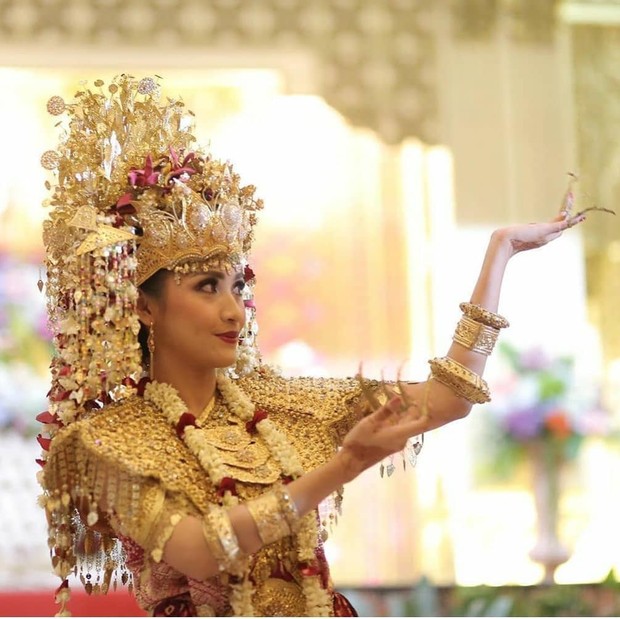 Detail Hiasan Kepala Pengantin Palembang Nomer 12