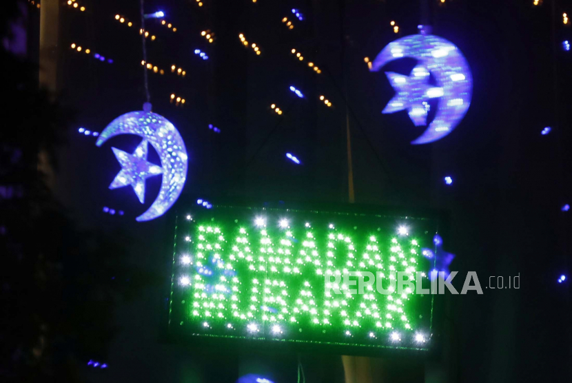 Hiasan Lampu Ramadhan - KibrisPDR