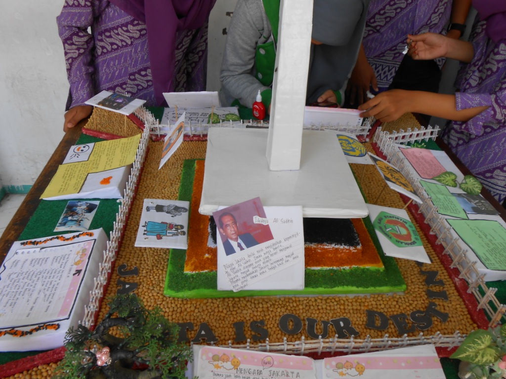 Detail Hiasan Mading 3d Nomer 49