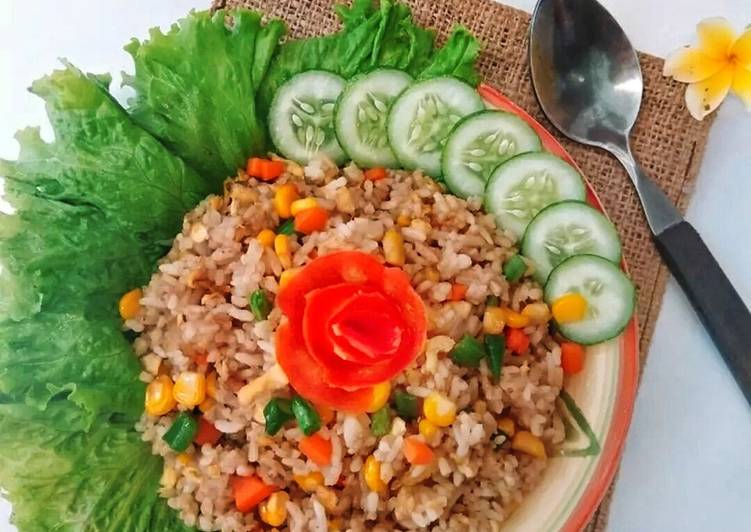 Detail Hiasan Nasi Goreng Yang Unik Nomer 17