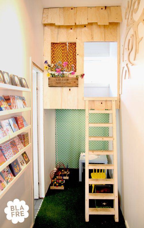 Detail Hiasan Pojok Baca Nomer 45