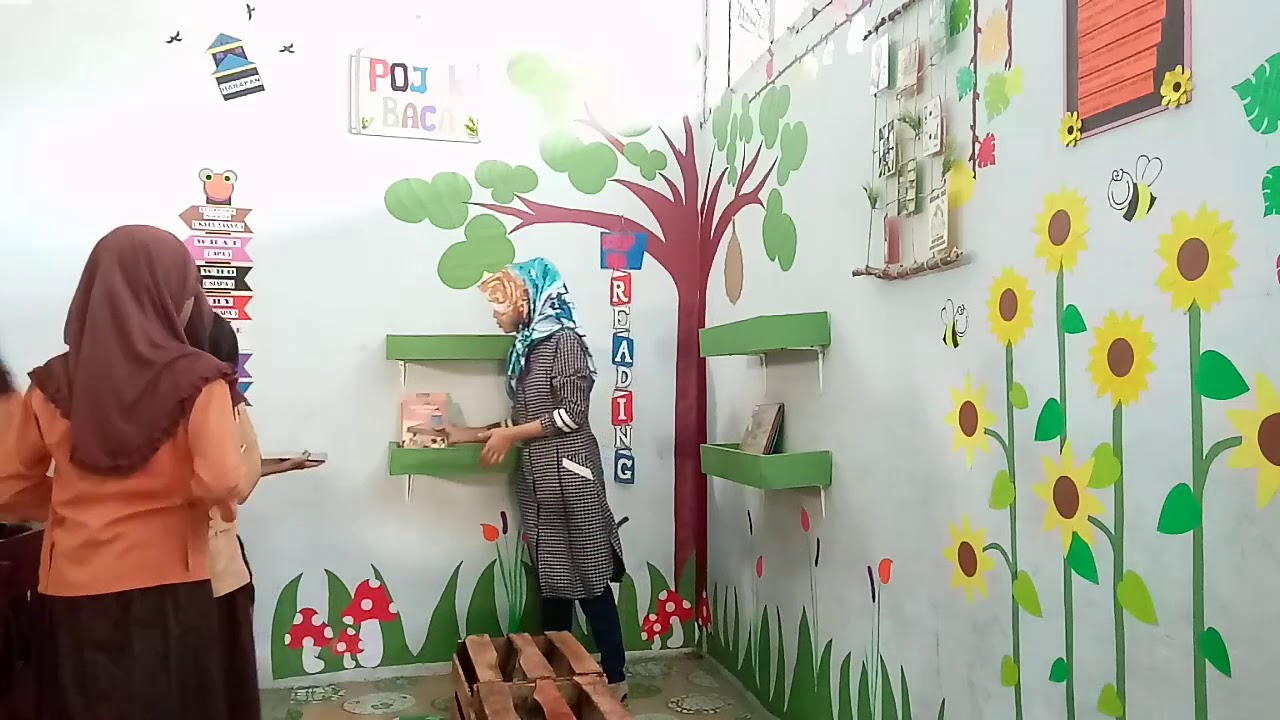 Detail Hiasan Pojok Baca Nomer 7