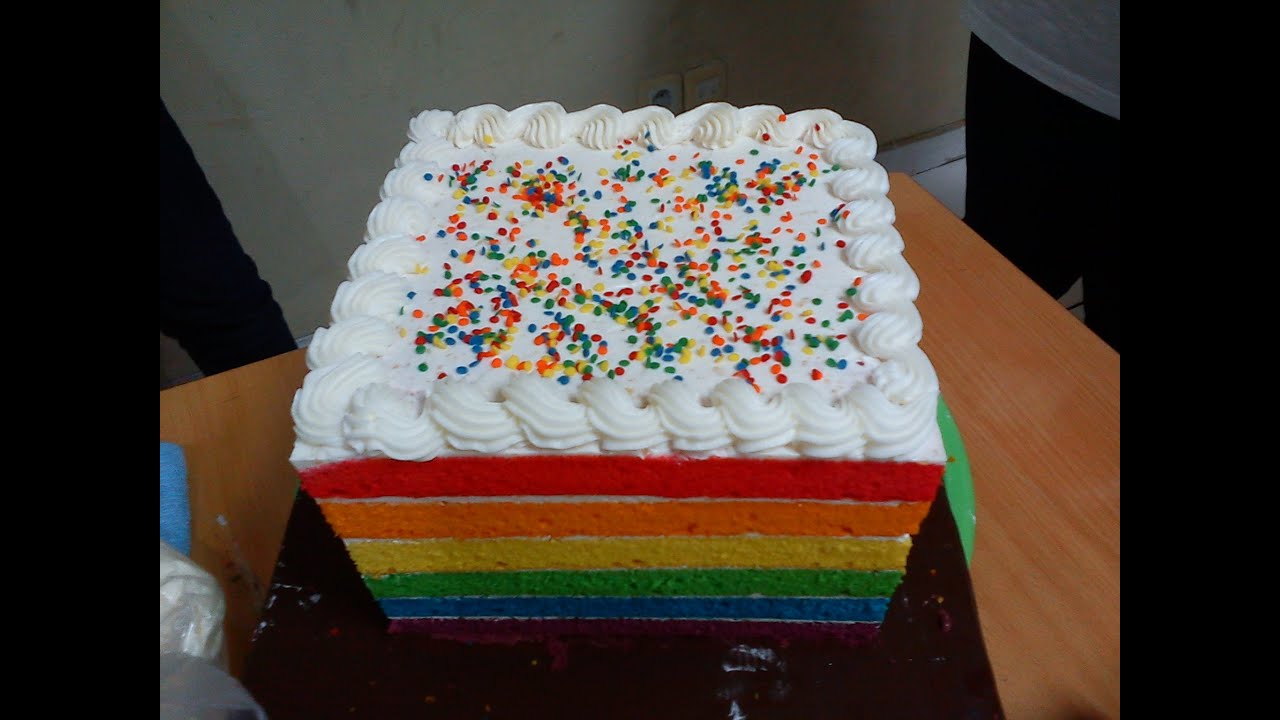 Detail Hiasan Rainbow Cake Untuk Ultah Nomer 35