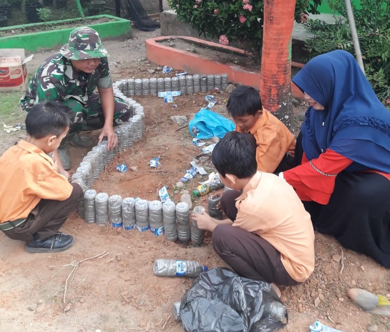 Detail Hiasan Taman Sekolah Nomer 29