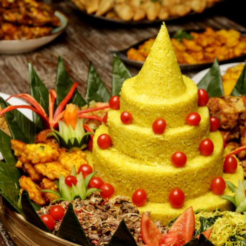 Detail Hiasan Tumpeng Dari Tomat Nomer 16