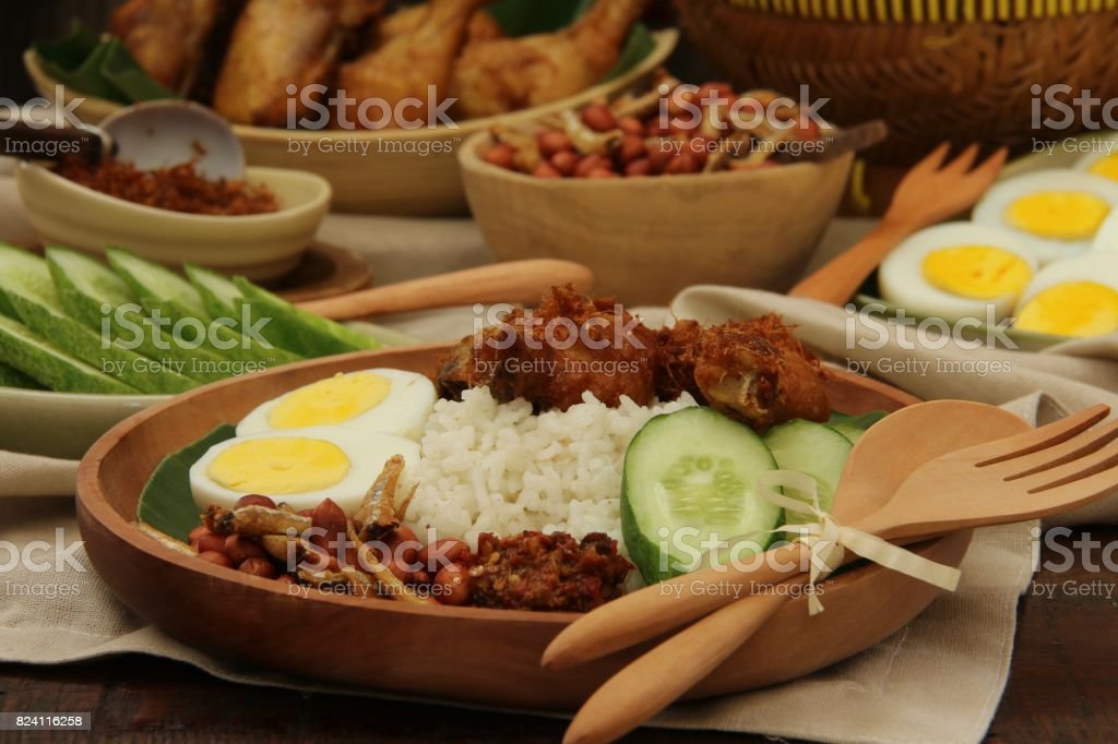 Detail Hidangan Nasi Lemak Nomer 7