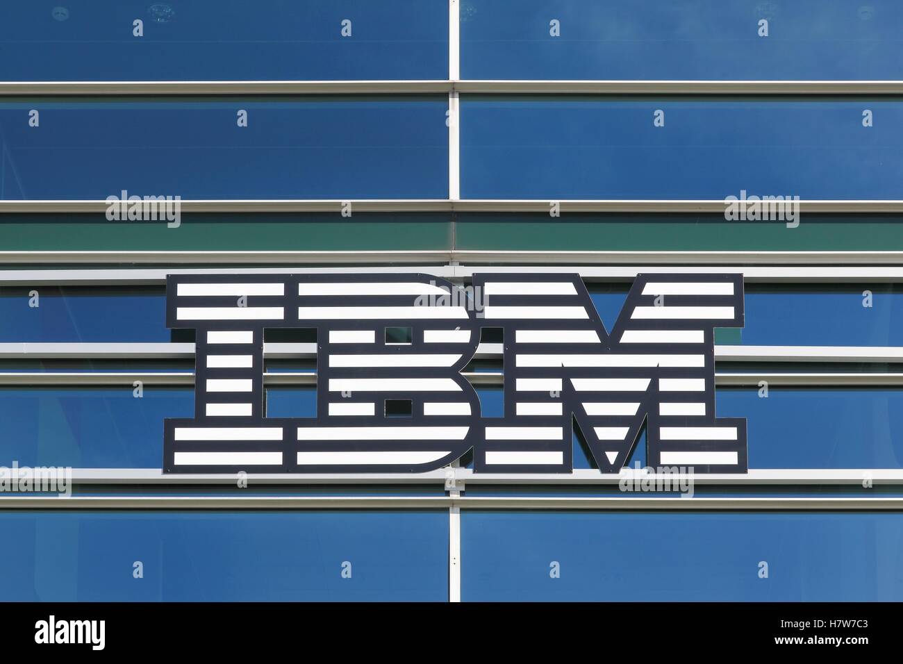 Detail High Resolution Ibm Logo Nomer 20