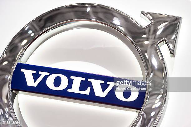 Detail High Resolution Volvo Logo Nomer 23