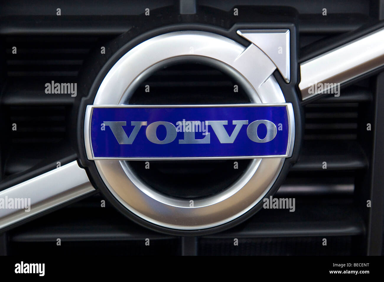 Detail High Resolution Volvo Logo Nomer 42