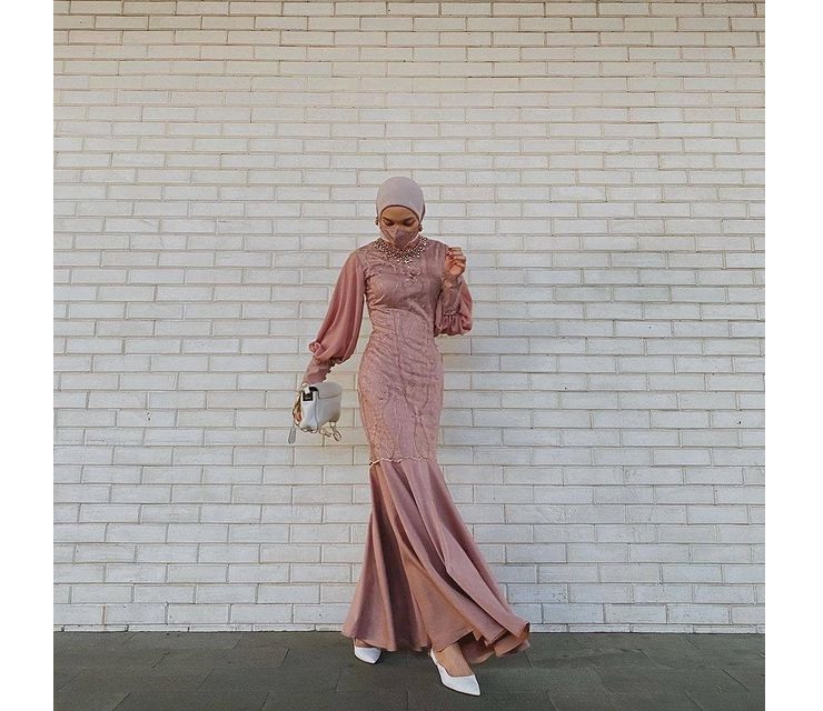 Detail Hijab Desain Kebaya Modern Nomer 20