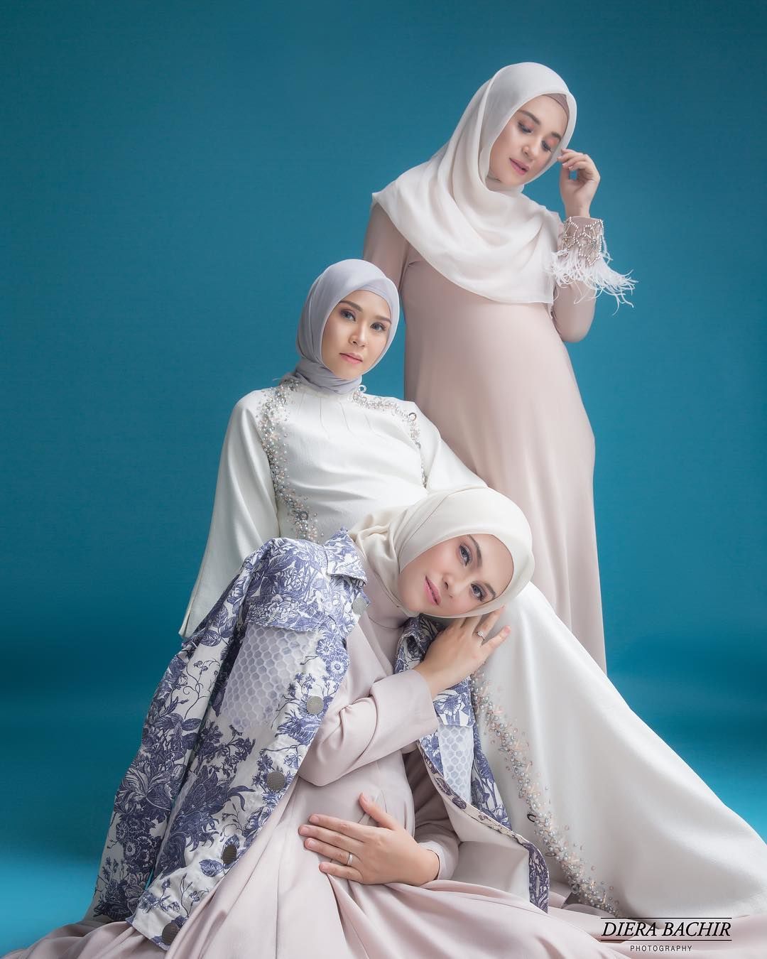 Detail Hijab Tema Photo Studio Bareng Sahabat Nomer 43