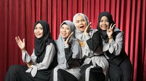 Detail Hijab Tema Photo Studio Bareng Sahabat Nomer 4