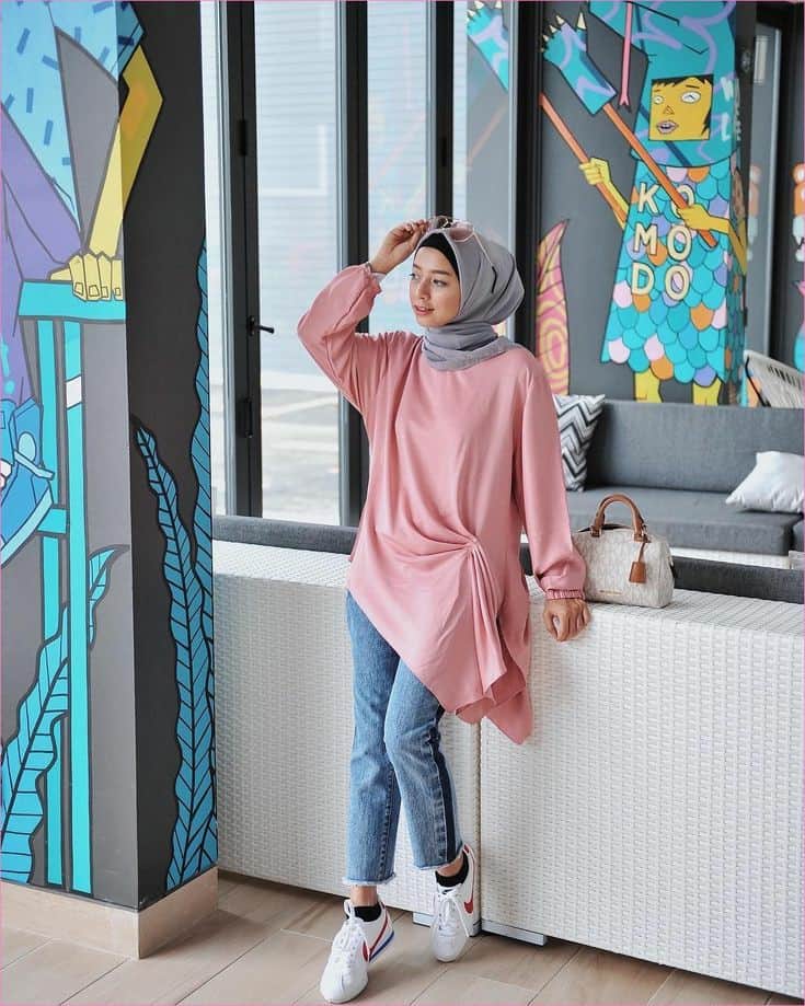 Detail Hijab Yang Cocok Untuk Baju Warna Dusty Pink Nomer 22