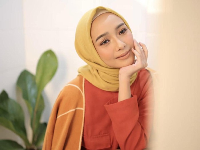 Detail Hijab Yang Cocok Untuk Baju Warna Dusty Pink Nomer 49