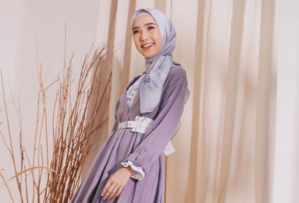 Detail Hijab Yang Cocok Untuk Baju Warna Lilac Nomer 9