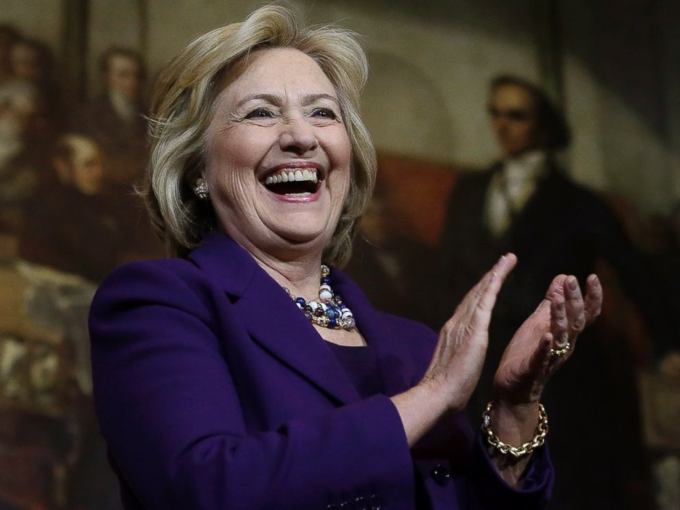 Detail Hillary Clinton Clapping Nomer 2
