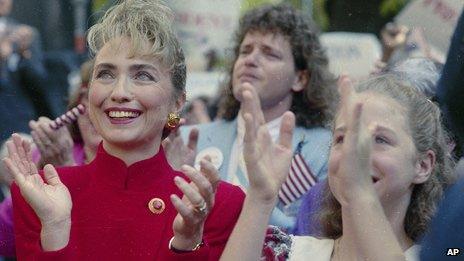 Detail Hillary Clinton Clapping Nomer 38