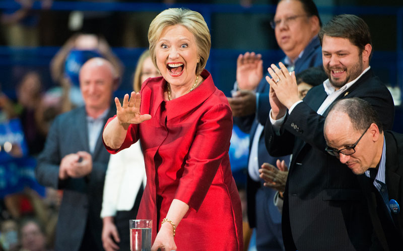 Detail Hillary Clinton Clapping Nomer 56