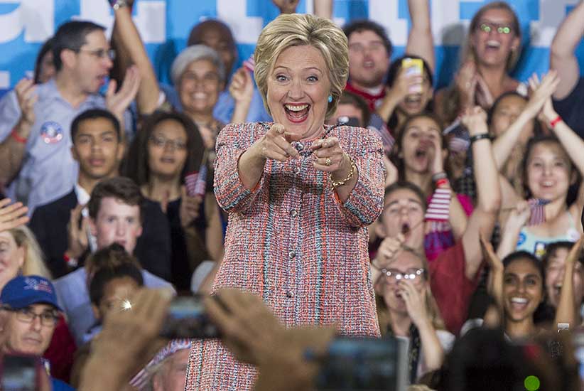 Detail Hillary Clinton Clapping Nomer 57
