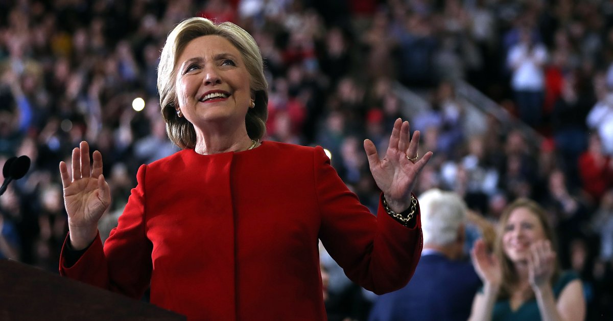 Detail Hillary Clinton Clapping Nomer 6