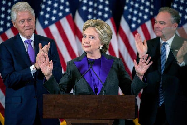 Detail Hillary Clinton Clapping Nomer 7