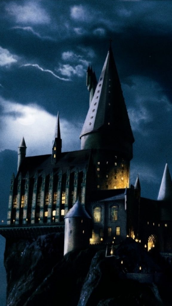 Detail Hogwarts Wallpaper Hd Nomer 28