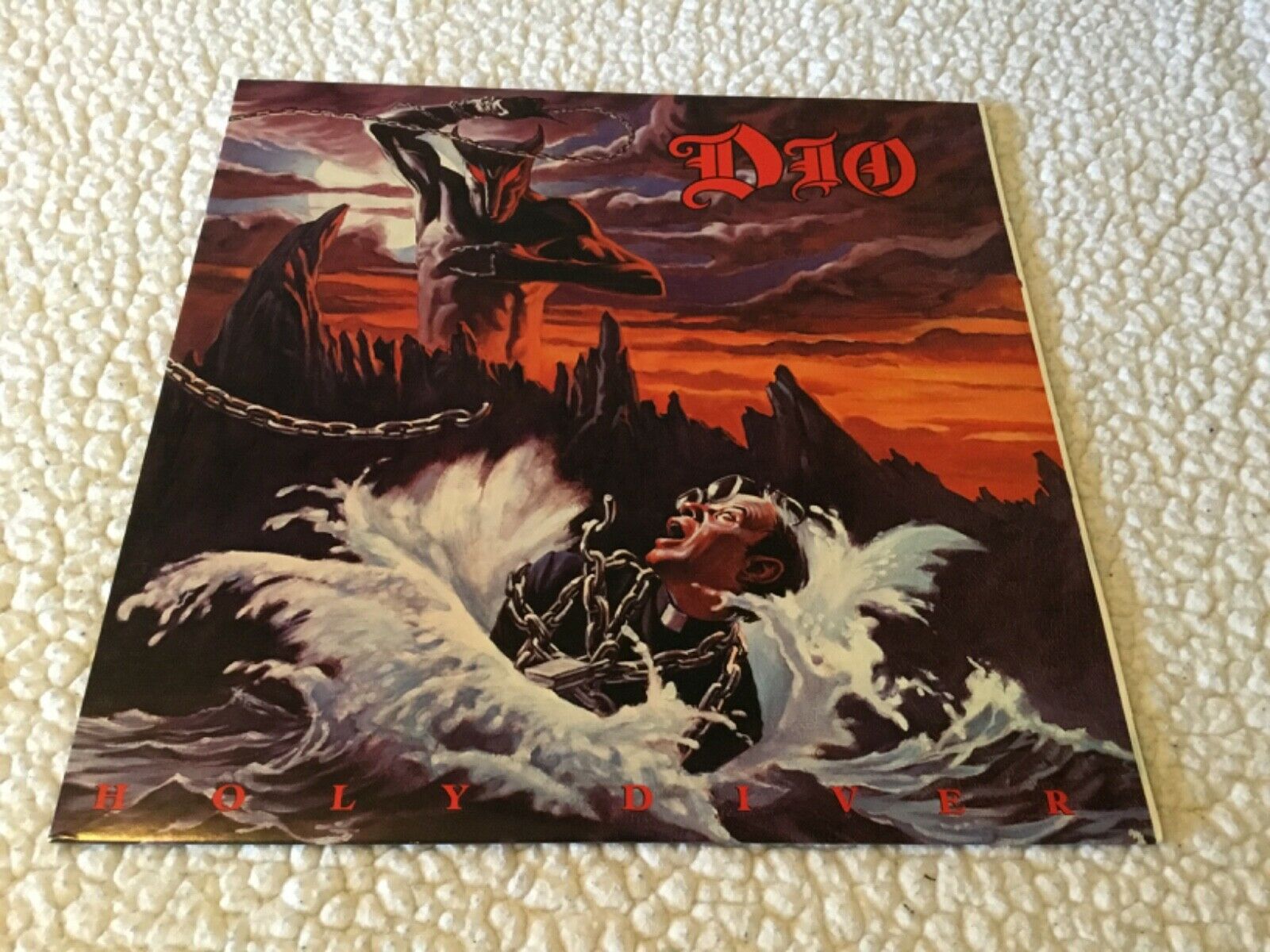 Detail Holy Diver Wallpaper Nomer 37