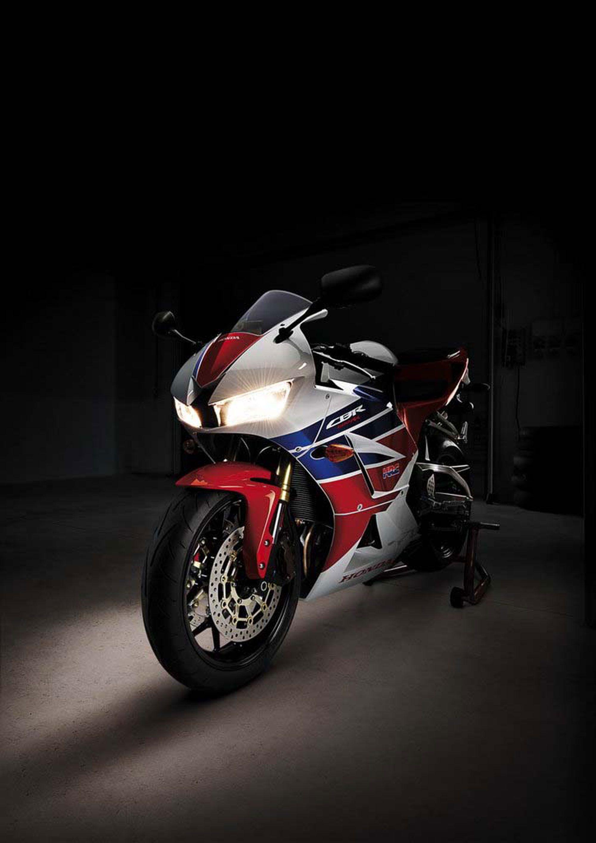 Detail Honda Cbr Wallpaper Nomer 2