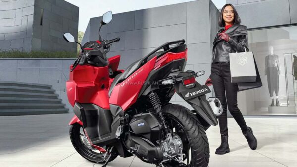 Detail Honda Vario Gambar Nomer 41