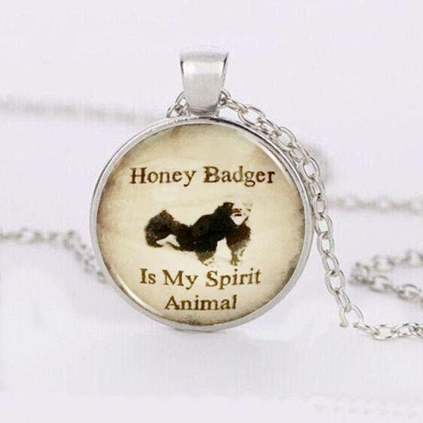 Detail Honey Badger Jewelry Nomer 5