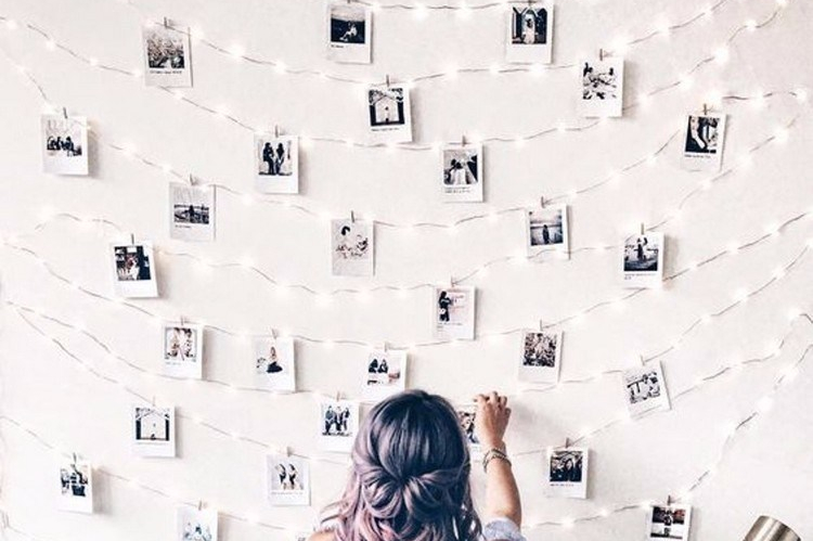 Detail Desain Kamar Dengan Foto Polaroid Nomer 8