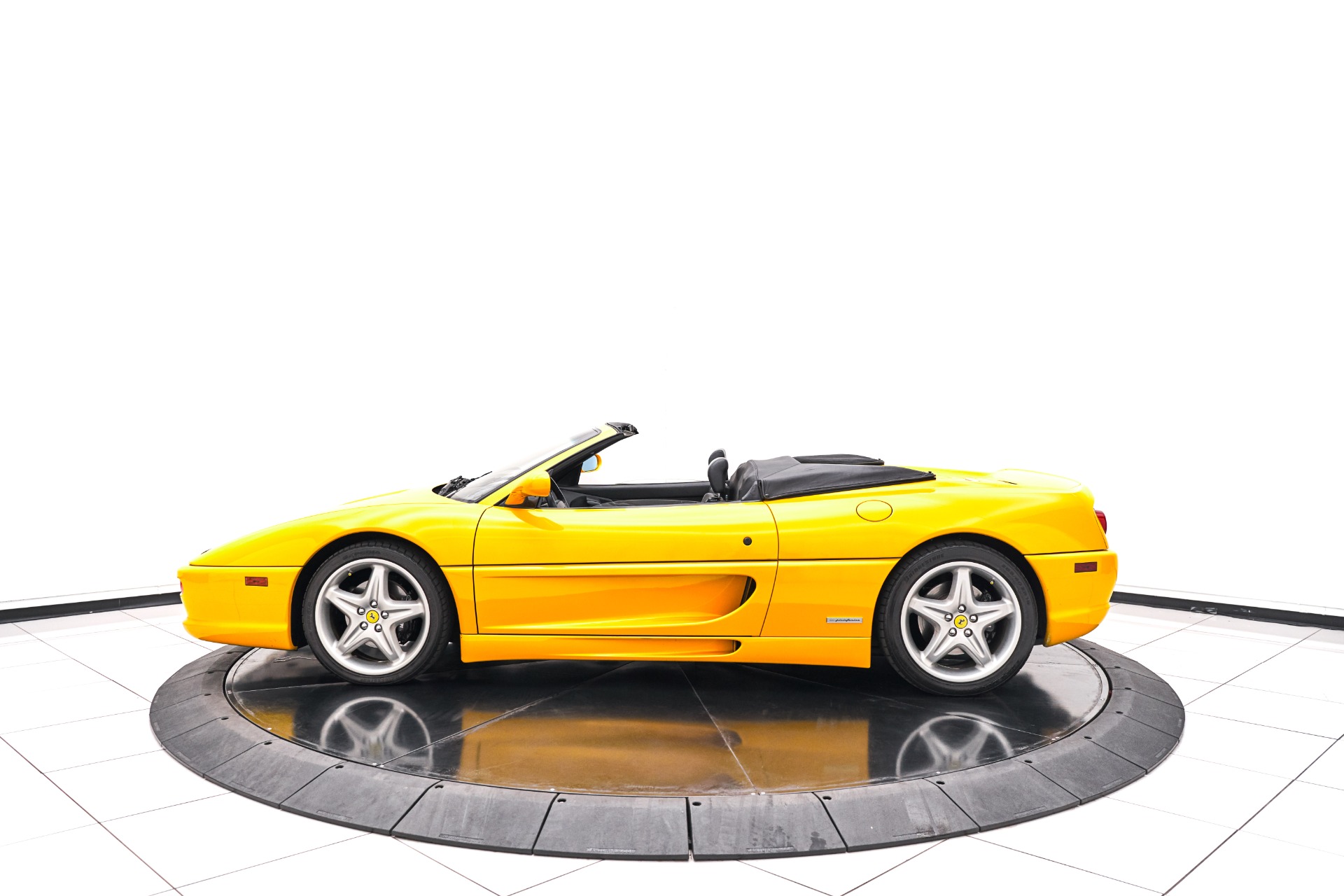 Detail F355 Testarossa Nomer 15