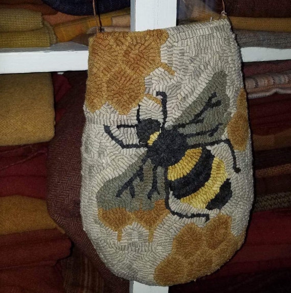 Detail Honey Beehive Rug Hooking Nomer 8