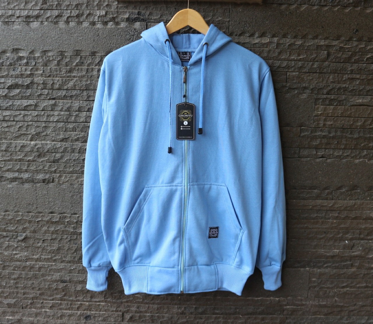 Detail Hoodie Biru Langit Nomer 3