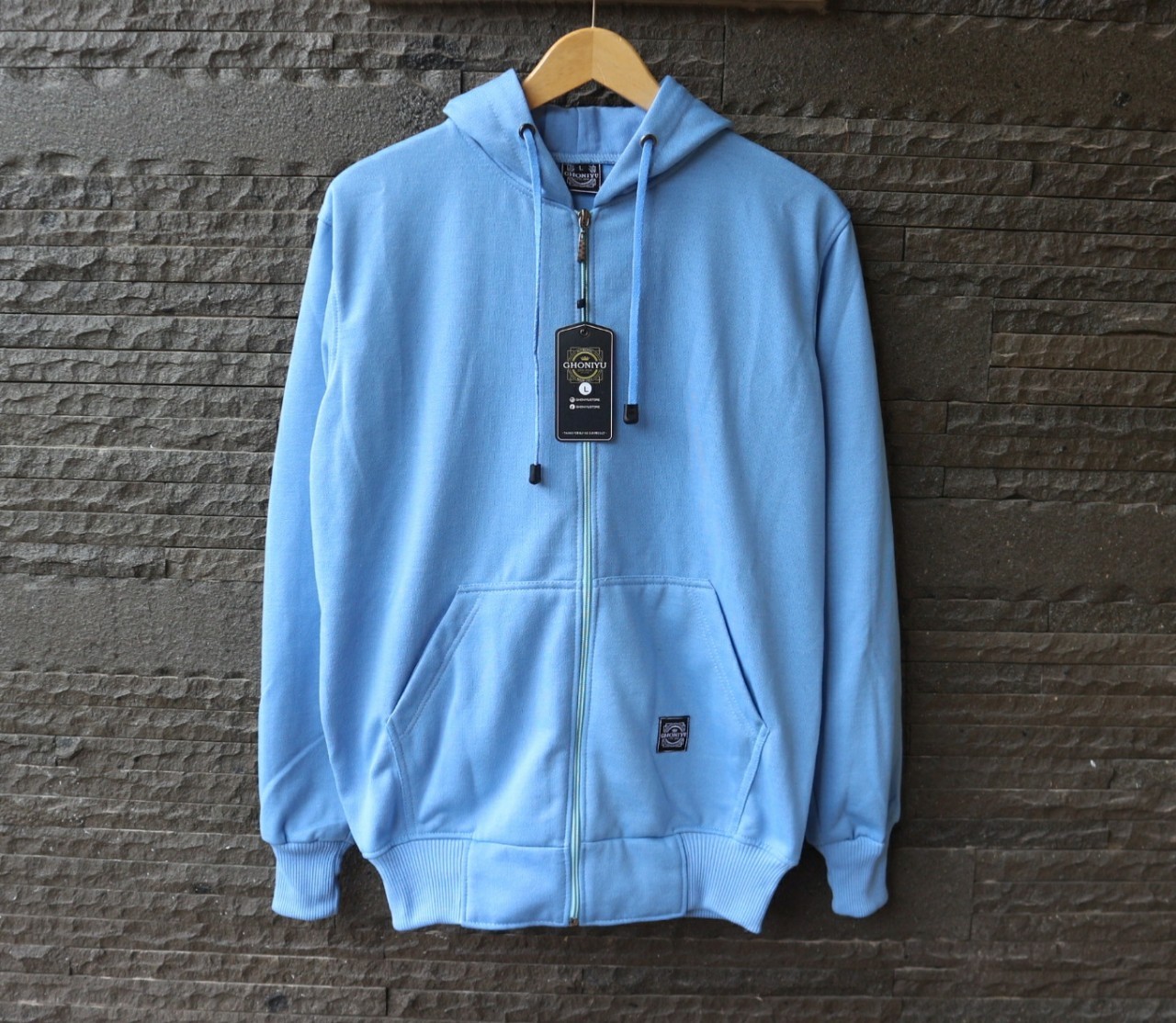 Detail Hoodie Biru Langit Nomer 3