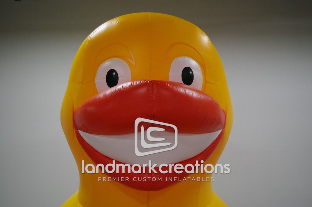 Detail Hooters Rubber Duck Nomer 39